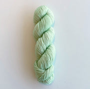 Bella por Symfonie Yarns by KnitPro Color Lime Fizz
