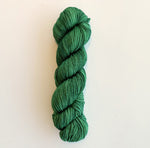 Viva por Symfonie Yarns by KnitPro Color Palace Lawn