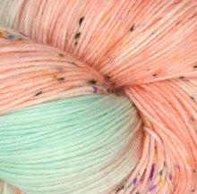 Terra Bonnie Bloom por Symfonie Yarns by KnitPro